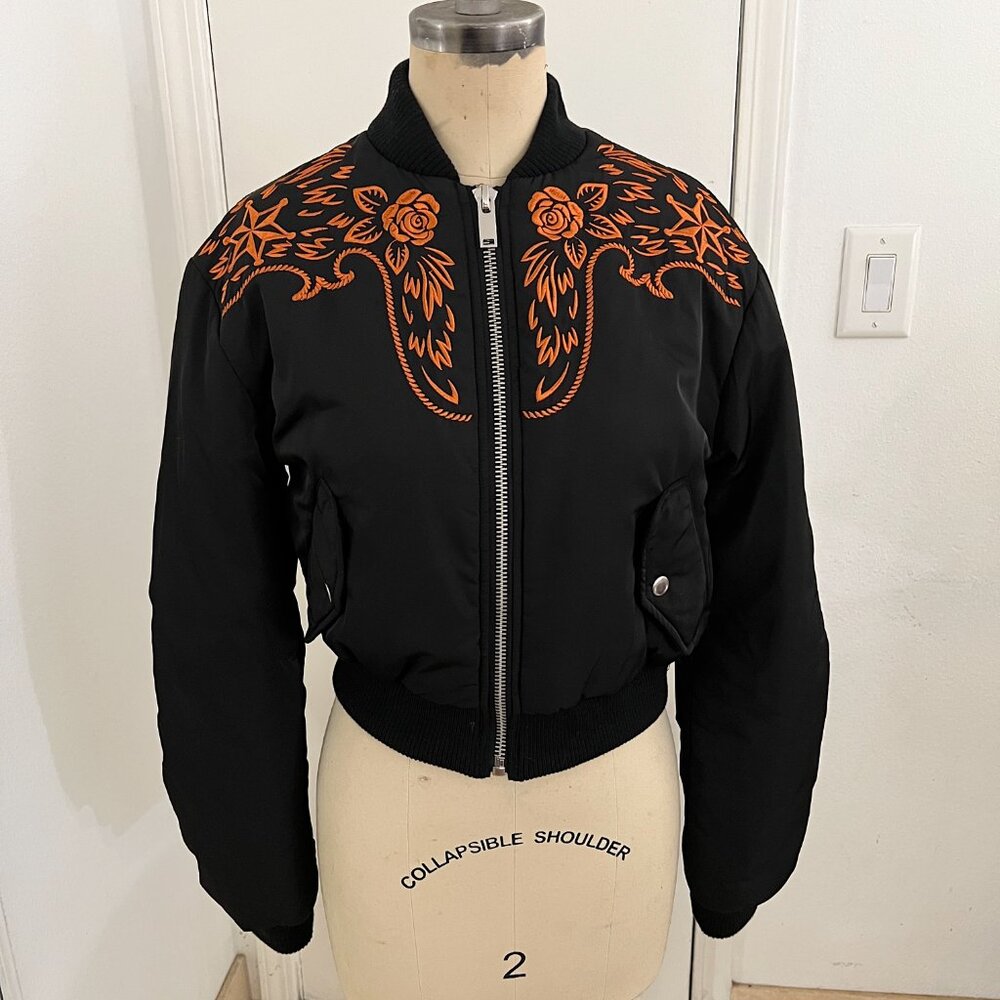 Poster Girl Black Bomber Jacket with Poison/Scorpion Embroidered Motif Size XS - Picture 2 of 8